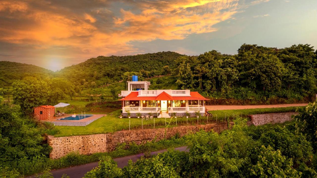 Spicy Mango Ocean Paradise - Luxurious Sea View Villa In Alibaug Christpada Екстериор снимка